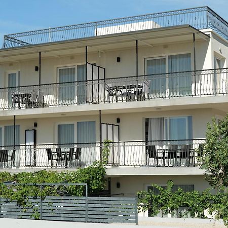 Apartmani Dalmacjia Grebastica Exterior photo